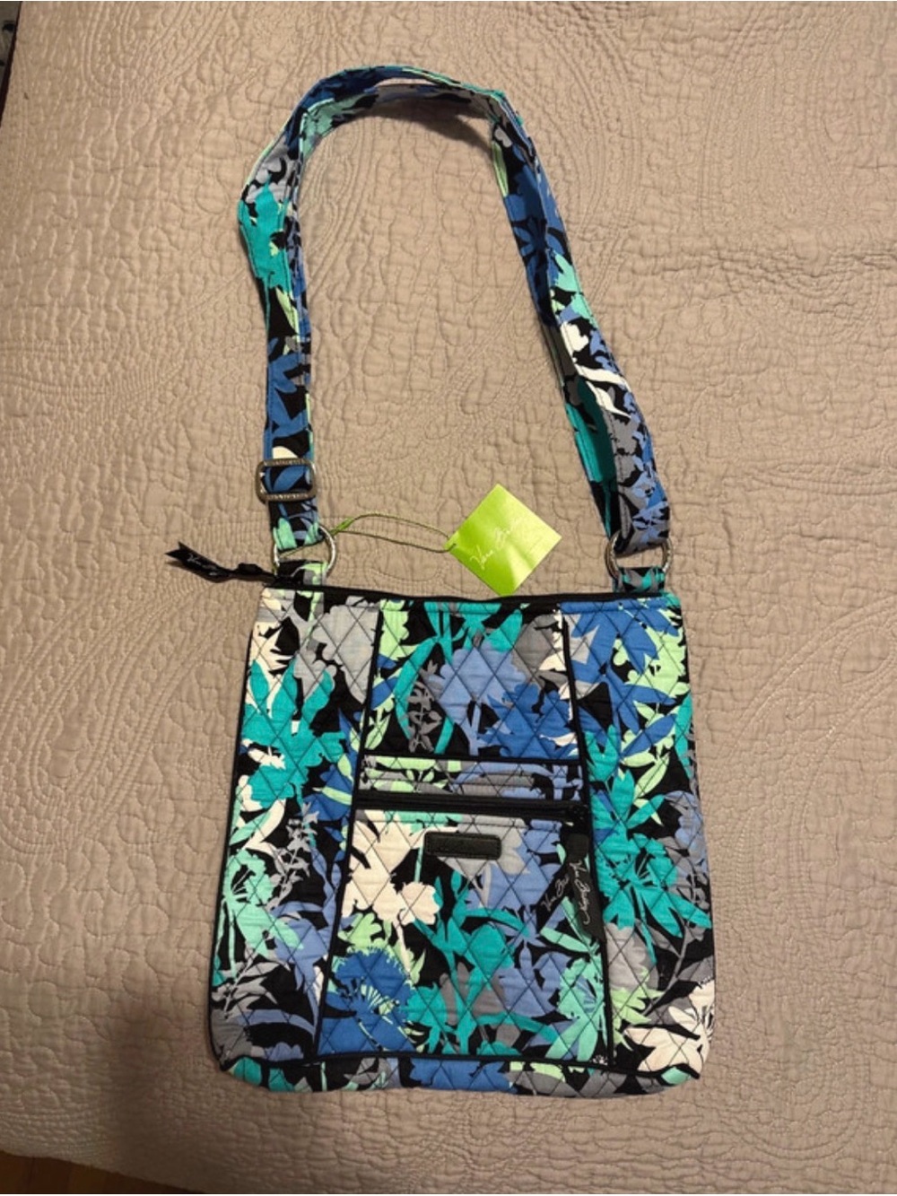 Vera Bradley Camofloral Hipster NWT